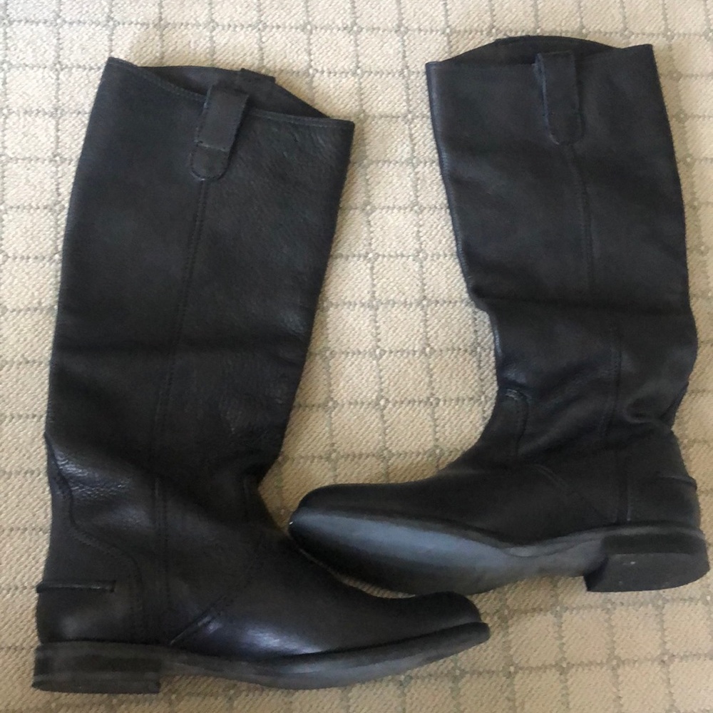 NEVER WORN black knee high boots